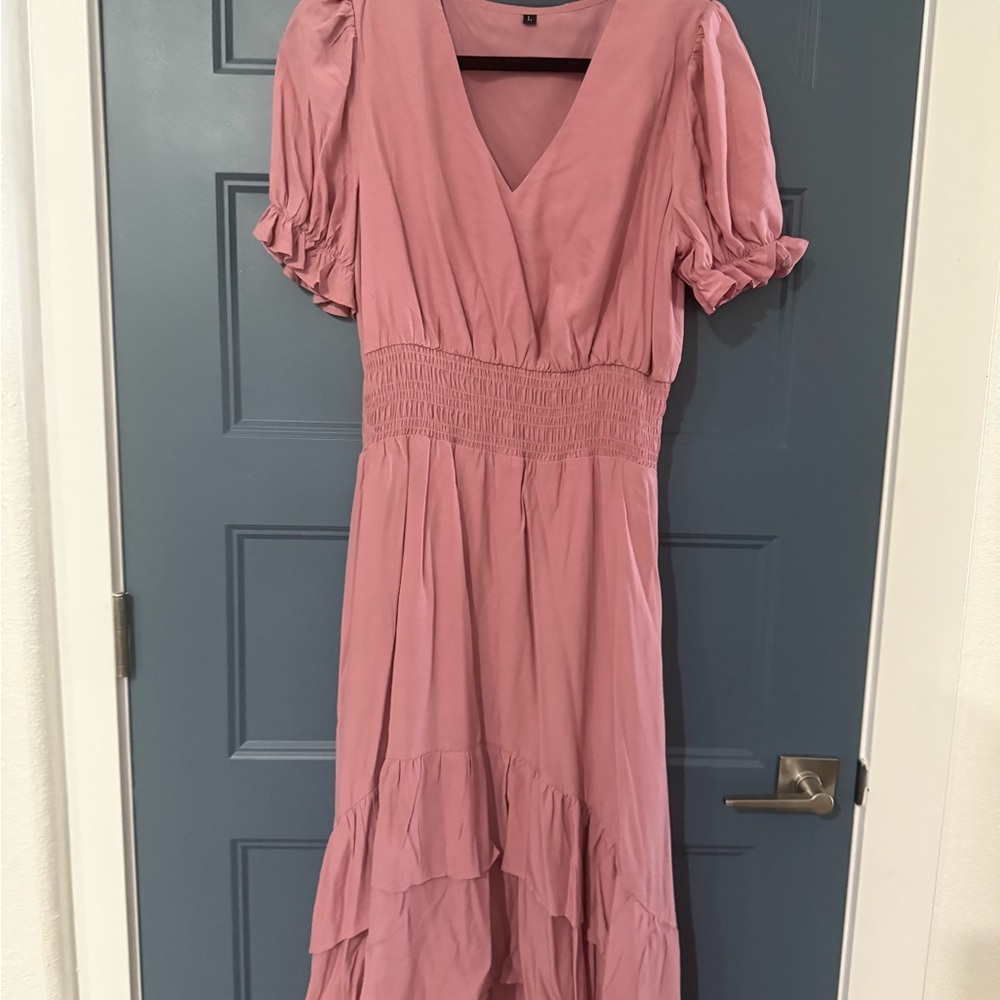 Elegant Pink V-Neck Dress